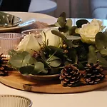 Apartment Bright & Spacious By The Sea, Free Parking, 10min To Airport, 12min To Alesund *