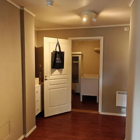 Leilighet Bright & Spacious By The Sea, Free Parking, 10min To Airport, 12min To Alesund