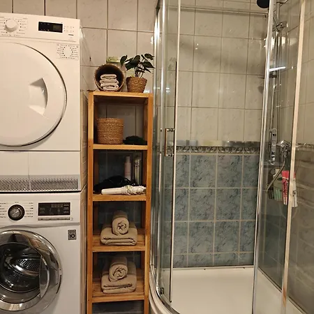 Apartamento Bright & Spacious By The Sea, Free Parking, 10min To Airport, 12min To Alesund Ytterland