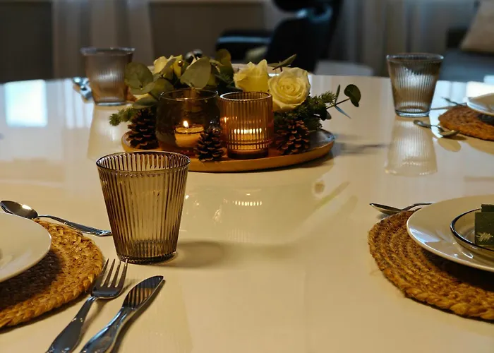 公寓 Bright & Spacious By The Sea, Free Parking, 10min To Airport, 12min To Alesund Ytterland